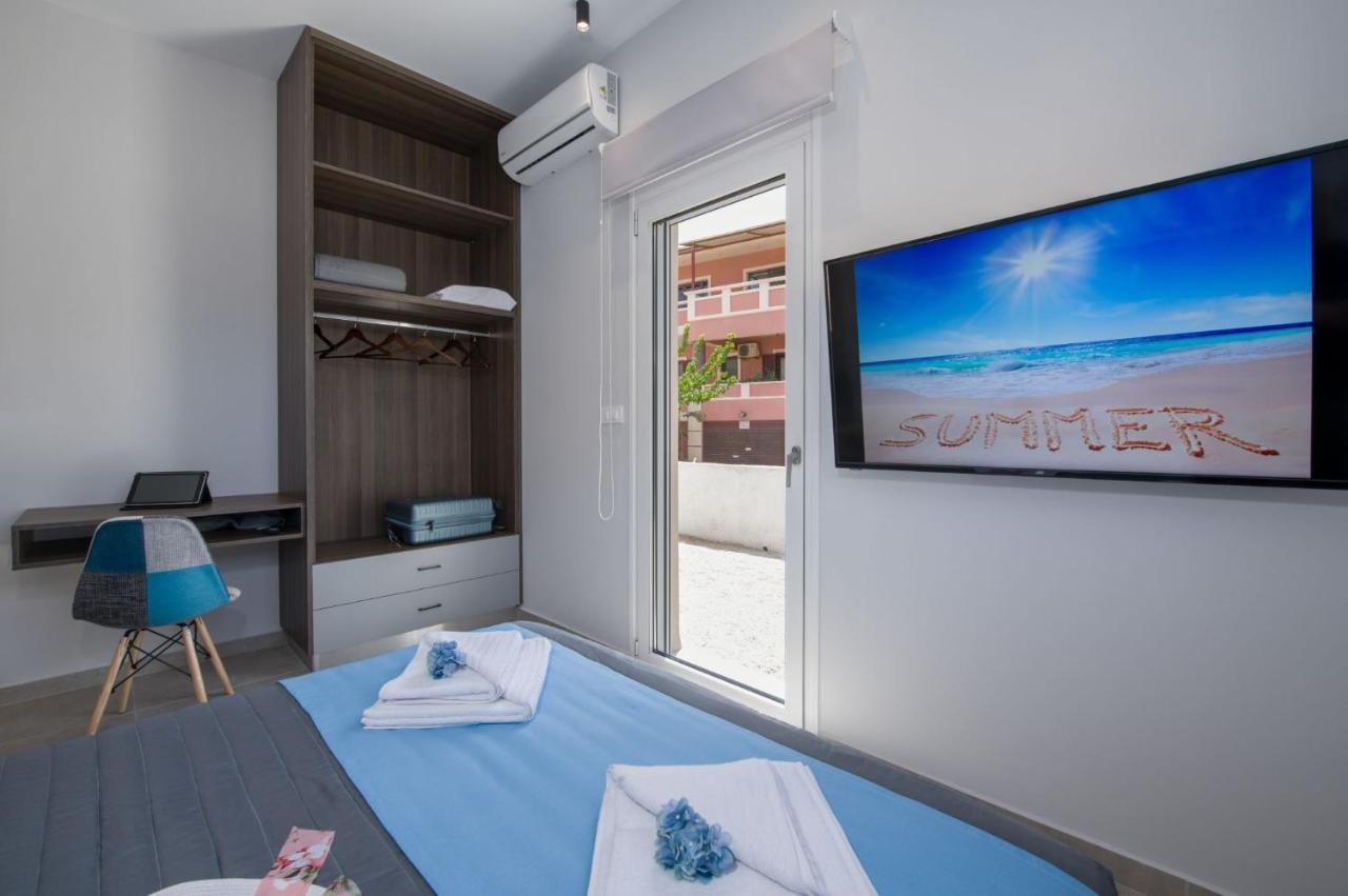 Luxury Villa Eva-Mari With Jacuzzi, 50M From The Beach Stalos Ngoại thất bức ảnh