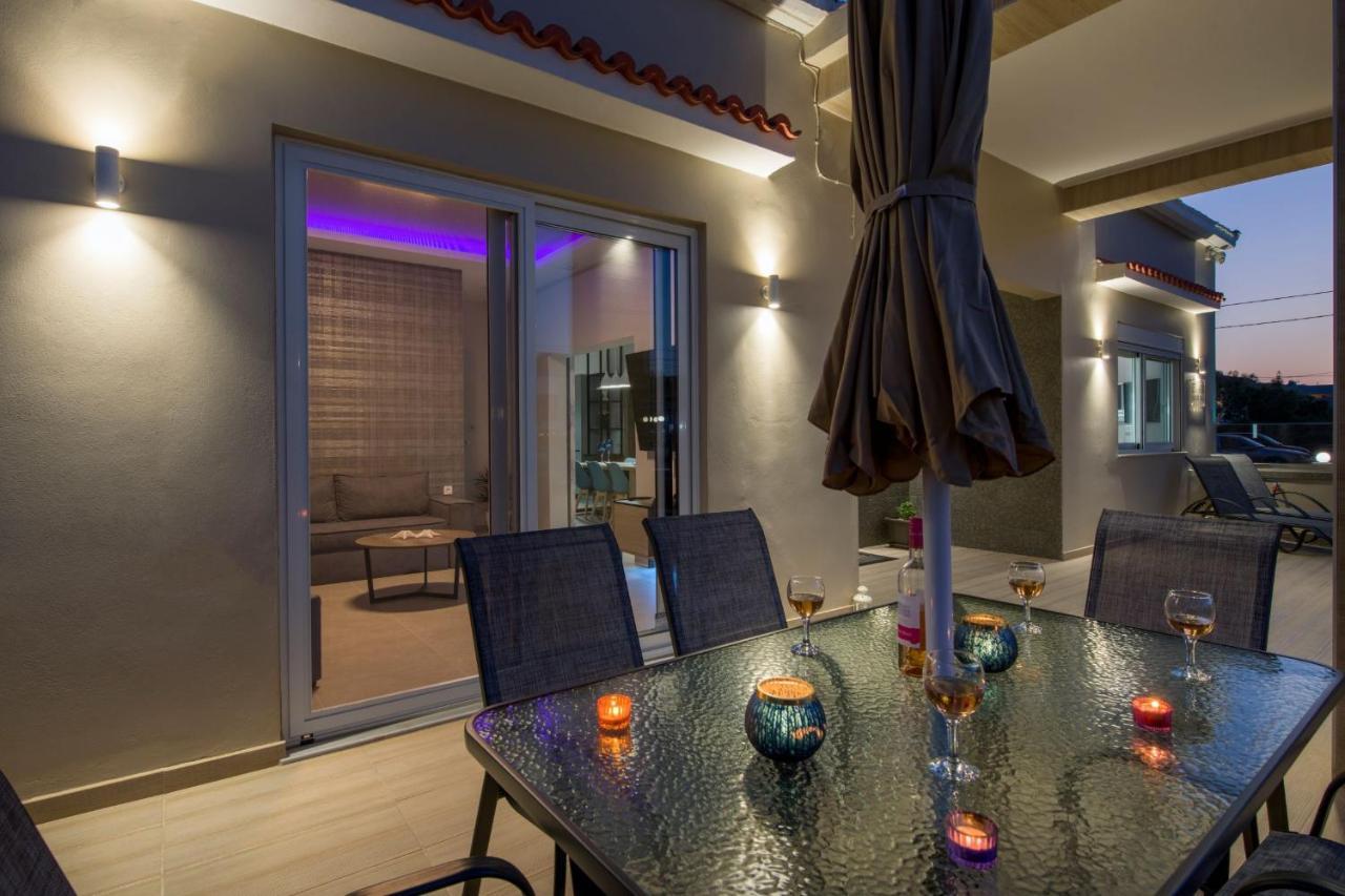 Luxury Villa Eva-Mari With Jacuzzi, 50M From The Beach Stalos Ngoại thất bức ảnh